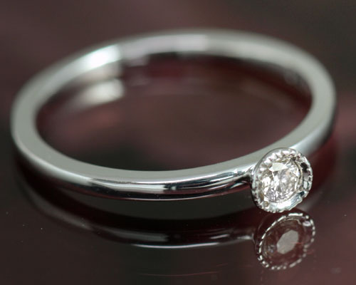 ピンキーリング 18k 4月誕生石 ダイヤモンド 0.05ct レディース リング(指輪) K18ホワイトゴールド(K18WG) 18金 3~13号対応 国産 日本製/製造オーダー品 約20日間納期