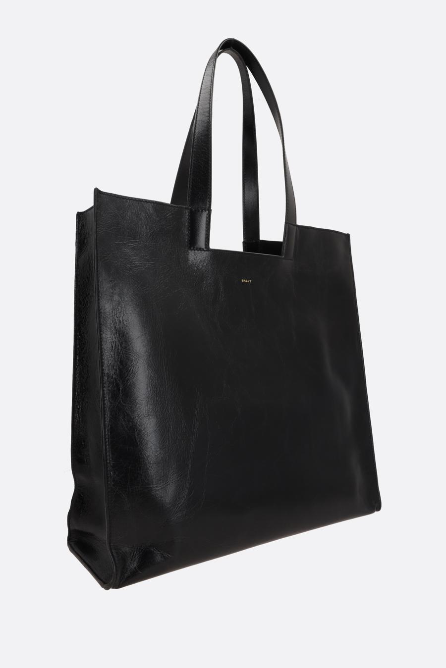 【数量限定・在庫限り・早い者勝ち！】バリー/かばん/カバン/BallyEasyXlToteBagInCraqueleLeather/WAE082/WAE082VT748U901O/WAE082/WAE082VT748U901O/トートバッグ