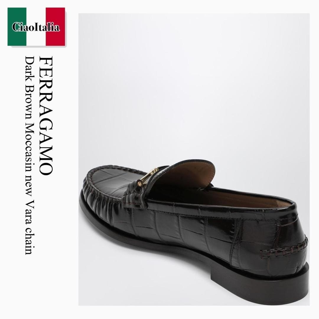 【数量限定・在庫限り・早い者勝ち！】 フェラガモ / Ferragamo Dark Brown Moccasin New Vara Chain / 781065 / 781065 TM / 781065TM / ローファー・オックスフォード 43,154円