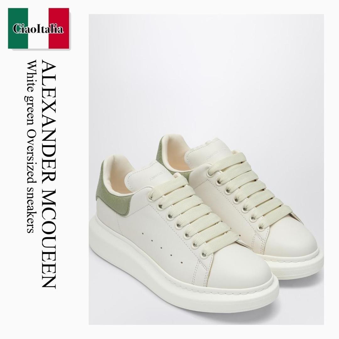 新品・Alexander McQeenアレキサンダーマックイーン白色トップス ホワイト（白）系 alexander mcqueen(アレキサンダー