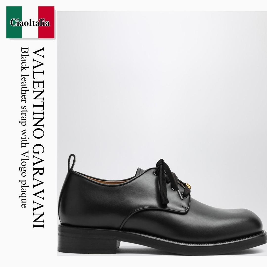 【分量制限事項・店卸し資産区分け・早め者白星！】 バレンチノ / Valentino Garavani Black Leather Strap With Vlogo Plaque / 7Y2S0L19NBK / 7Y2S0L19NBK 0NO / 7Y2S0L19NBK0NO / お召しものシューズ・革靴・商行為シューズ