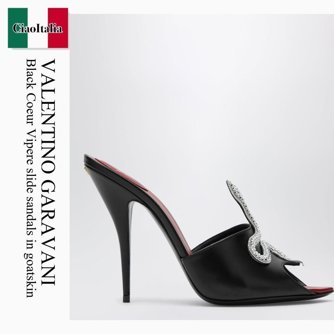 【寸法押さえる・店卸し資産境界線・早め者制覇！】 バレンチノ / Valentino Garavani Black Coeur Vipere Slide Sandals In Goats / 8W0S0PD7HIZ / 8W0S0PD7HIZ EDM / 8W0S0PD7HIZEDM / サンダル・ミュール
