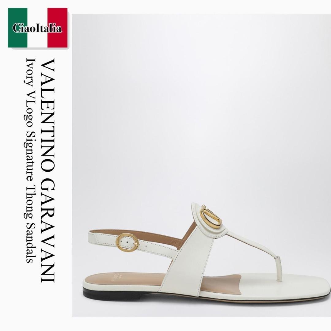 【物量制限事項・店卸し資産極限点・早め者制覇！】 バレンチノ / Valentino Garavani Ivory Vlogo Signature Thong Sandals / 8W2S0MB7DSH / 8W2S0MB7DSH 098 / 8W2S0MB7DSH098 / サンダル・ミュール