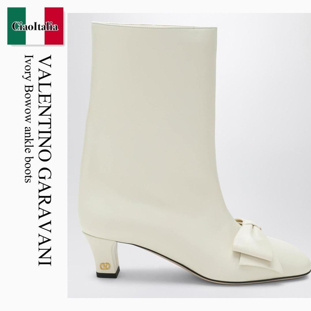 【寸法押さえる・店卸し資産境界線・早め者制覇！】 バレンチノ / Valentino Garavani Ivory Bowow Ankle Boots / 7W2S0MB1DDT / 7W2S0MB1DDT 098 / 7W2S0MB1DDT098 / ショートブーツ・ブーティ