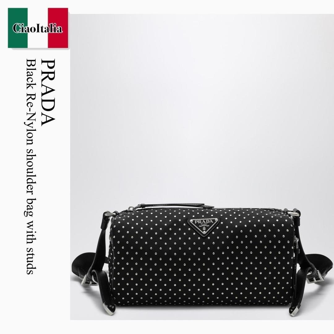 【数量限定・在庫限り・早い者勝ち！】 プラダ / かばん / カバン / Prada Black Re-Nylon Shoulder Bag With Studs / 1BC233 F0002 / 1BC233 NOO2HGV F0002 / 1BC233NOO2HGVF0002 / ショルダーバッグ・ポシェット｜Ciao Italia