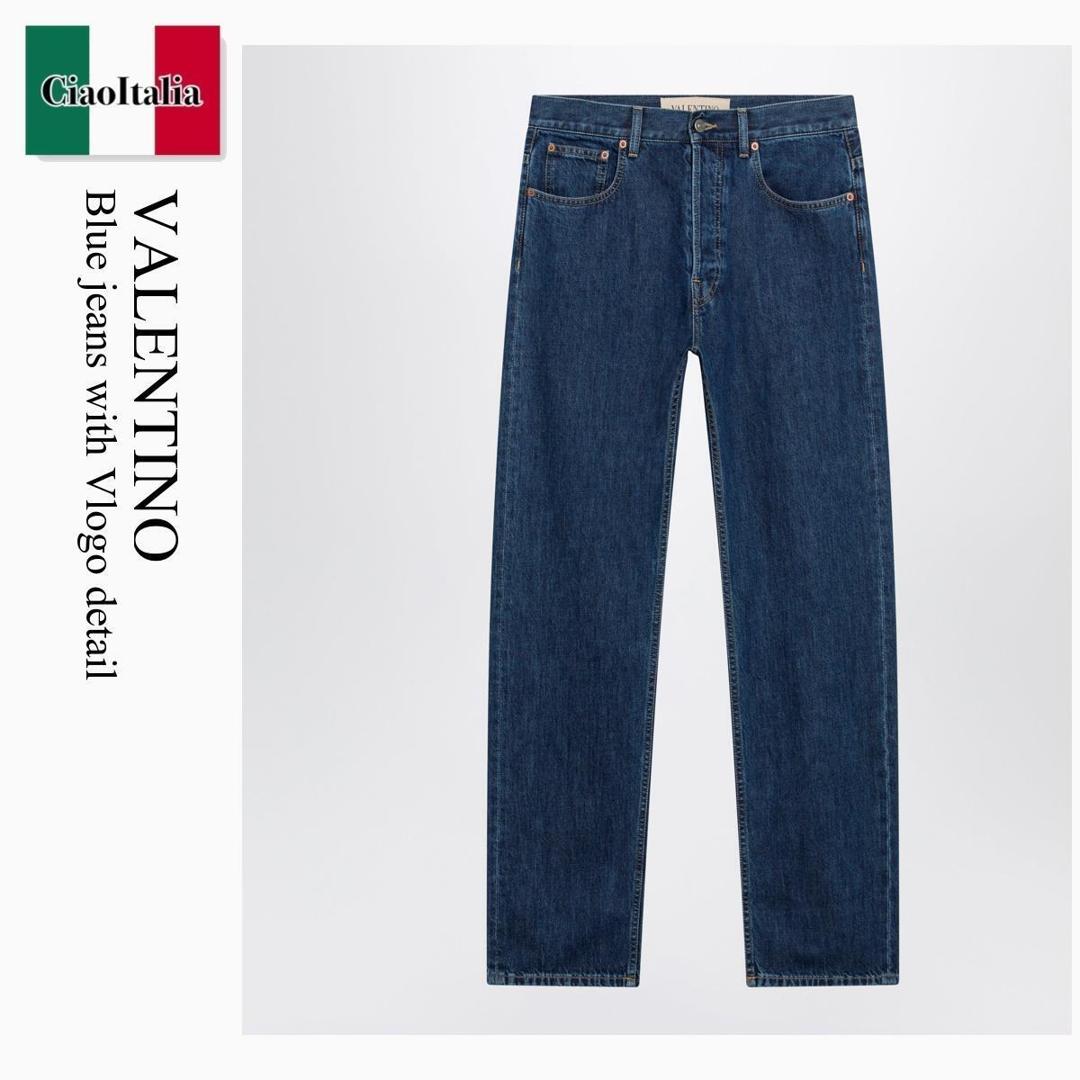 【数量限定・在庫限り・早い者勝ち!】 バレンチノ / Valentino Blue Jeans With Vlogo Detail / 9V3DE15EBKN / 9V3DE15EBKN 558 / 9V3DE15EBKN558 / デニム・ジーパン|Ciao Italia