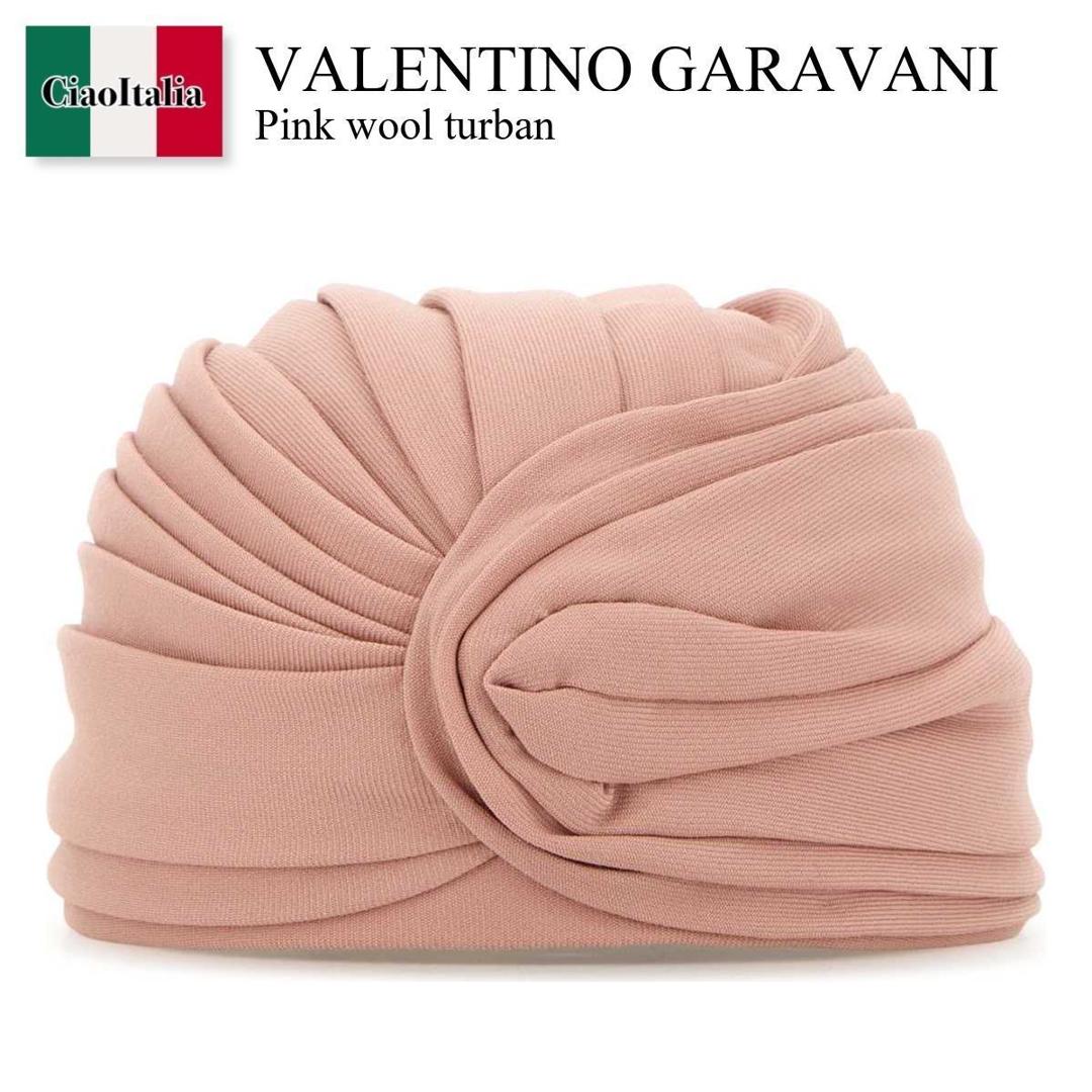 【数量限定・在庫限り・早い者勝ち！】 バレンチノ / Valentino Garavani Pink Wool Turban / 6W2HH00EDSE / 6W2HH00EDSE CVE / 6W2HH00EDSECVE / 帽子・その他｜Ciao Italia