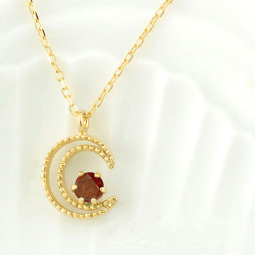 【10%OFFクーポン配布中】 k18 ネックレス ガーネット ペンダント K18ゴールド レディース 18k 18金 ムーンペンダント 月 華奢 イエローゴールド ミルウチ ムーン 1月 誕生石 三日月 プレゼントに 母の日 誕生日