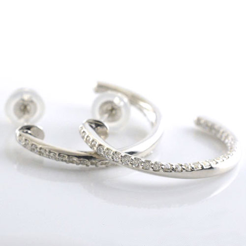 【10%OFFクーポン配布中】 k18 ピアス ダイヤモンド レディース 0.3ct ダイヤフープピアス フープピアス 18k Gフープ フープ エタニティ スタッド スキンジュエリー ラウンド 18金 母の日 誕生日