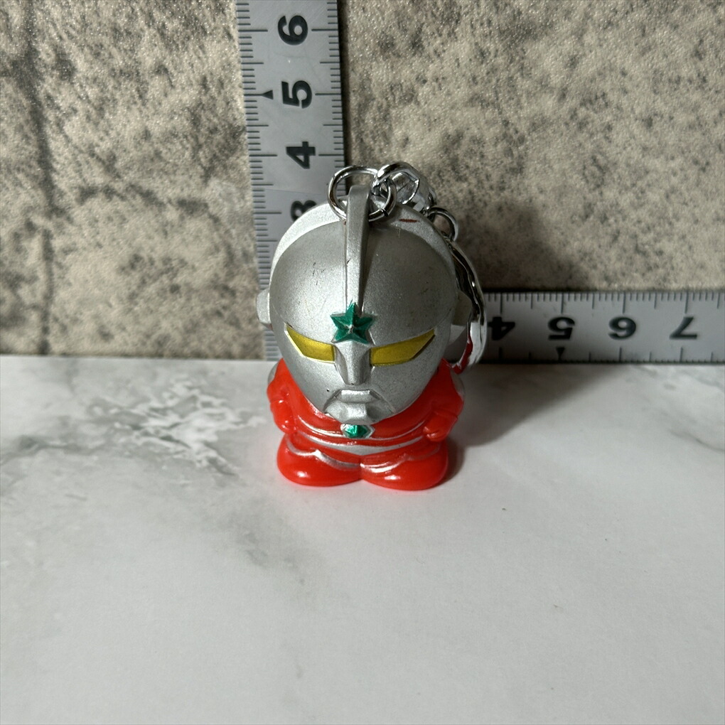 【中古】 【U40から来た戦士】 【いつでもヒーローと】 ウルトラマンジョーニアス キーホルダー マスコット フィギュア 高さ約4cm レッド シルバー グリーン 赤 銀 緑 中古品画像