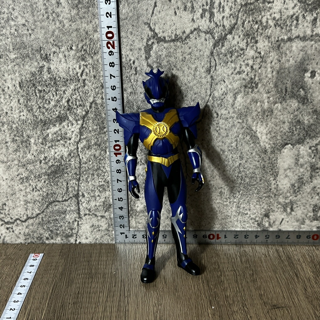 【中古】 【希少アイテム】【ファン必見】 超星神グランセイザー セイザーレムルズ フィギュア Gransazer Remls figure 高さ約17cm 横約7cm 約41g 青系 黒系 金系 中古品 動作確認済み コレクション用画像