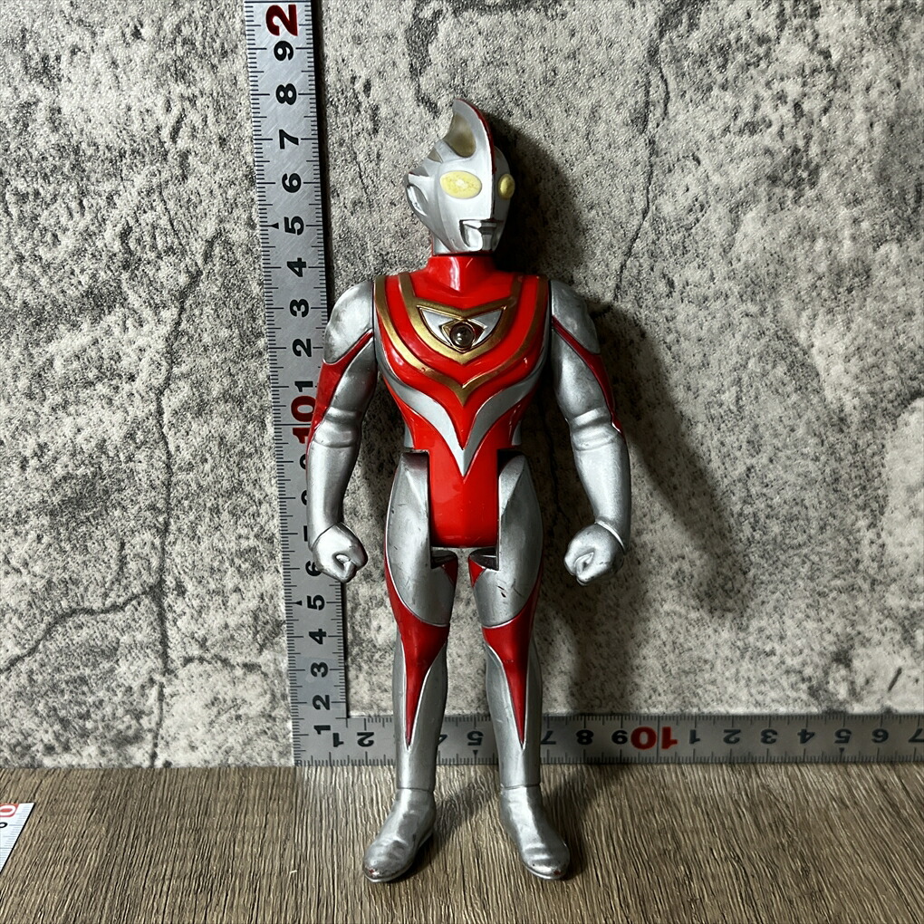 楽天市場】【中古】ウルトラマンガイア 英雄勇像 ウルトラマン