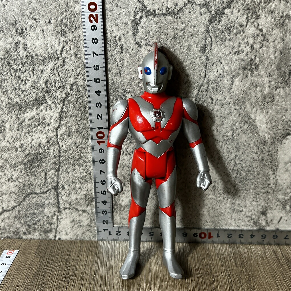 【中古】 【青い瞳の巨人】【究極のヒーロー】 バンダイ BANDAI ウルトラマンパワード フィギュア Ultraman Powered figure Ultraman: The Ultimate Hero アメリカ制作 ケンイチカイ WINR 横8cm 高さ18cm 重さ100g 中古品画像