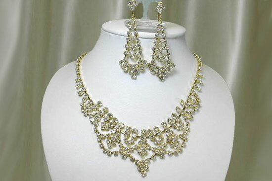 楽天市場】ゴージャス＆エレガント！ウェディングネックレス