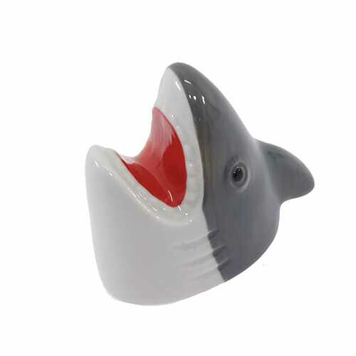楽天市場 キッチン 雑貨 噛みつき箸置き サメ サンアート 食器 ギフト おもしろ グッズ 通販 シネマコレクション キャラクターのシネマコレクション