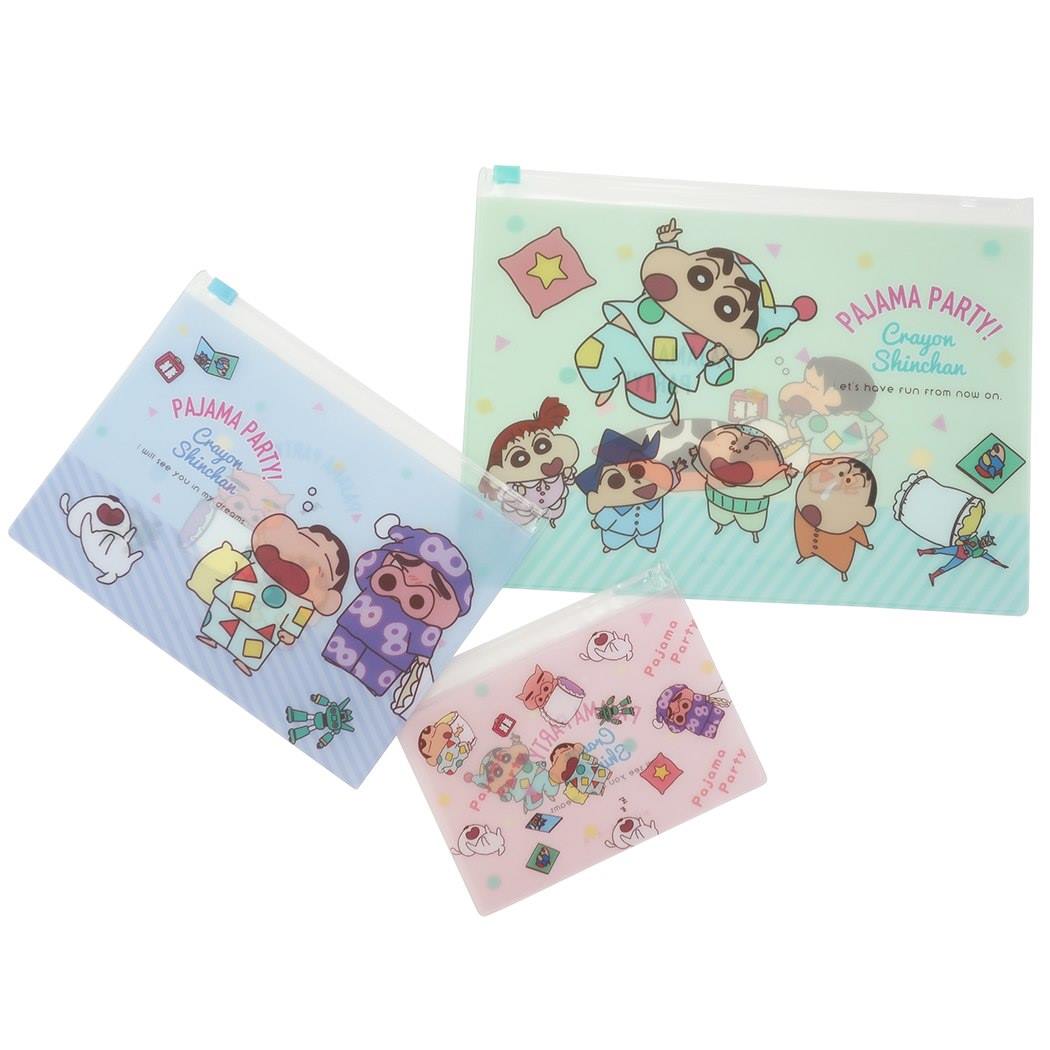 楽天市場 クレヨンしんちゃん おもちゃばこ 折り返しソックス 23 25cm Ky1029j Kiitos 楽天市場店