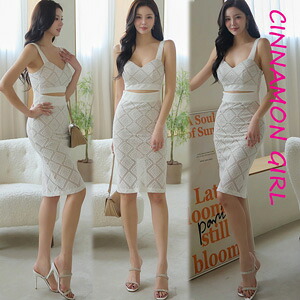 【全2色】総レースミディアムワンピース　アイボリー ピンク S/M/L【midi-j25071007lux】( mja )(250722)シナモンガール Cinnamon Girl 超ミニ マイクロミニ 韓国 胸元 セクシー cinnamongirl レディース