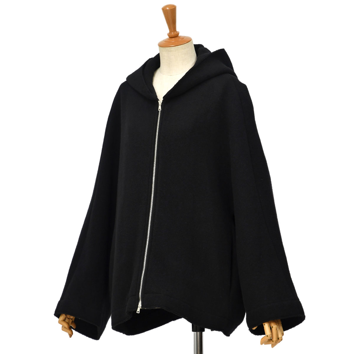 barena03036blk1.jpg