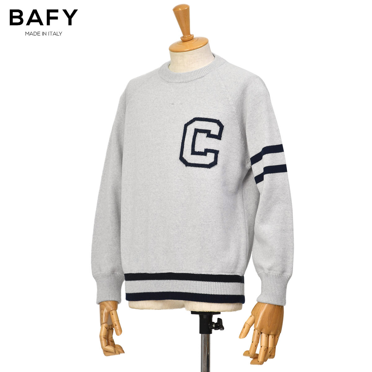 【4/14(火)20：00～ 最大5,000円オフクーポン】BAFY【バフィー】別注 レタードクルーネックニット 7G 41888 43412 ウール ライトグレー