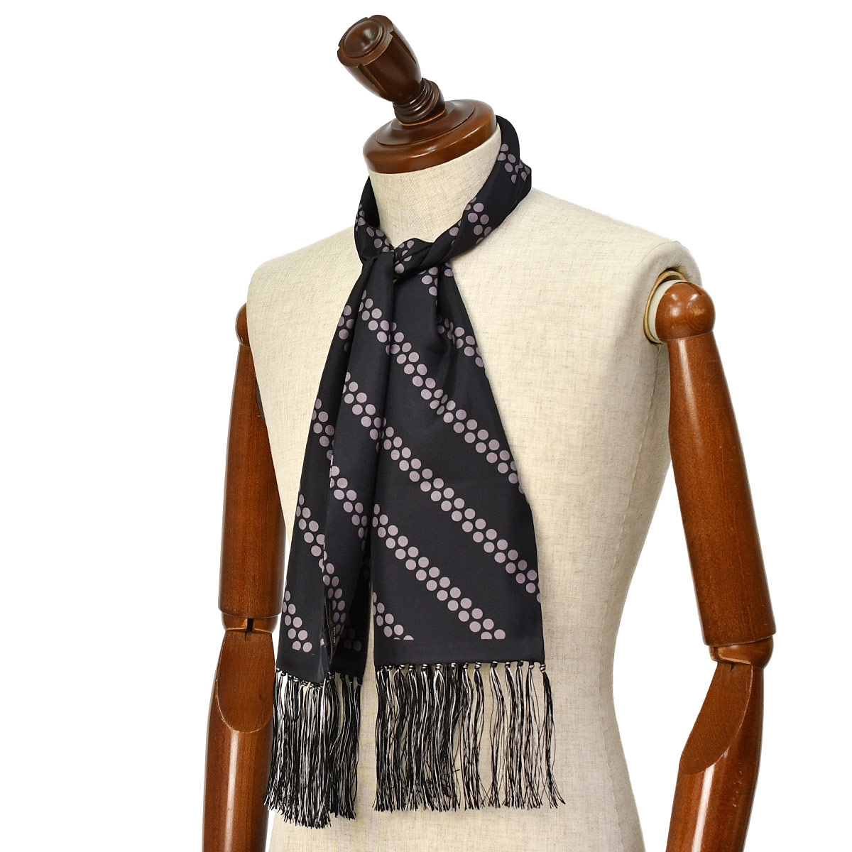 【スコットランド製】アクアスキュータム カシミア シルクストール アクアスキュータム公式サイト