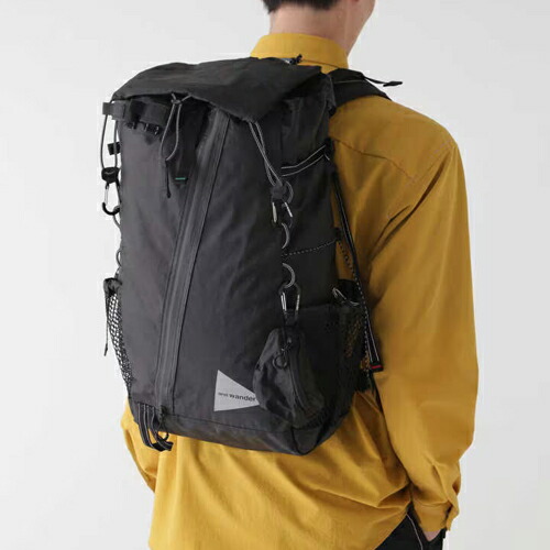 and wander アンドワンダー ECOPAK 30L backpack (5745975202)  black , off white , beige  黒いこと 象牙色 ベージュ