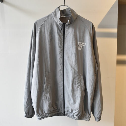 PROGRESS RUNNING CLUB (プログレスランニングクラブ) "1998" Running Jacket / Gray｜circle AOMORI