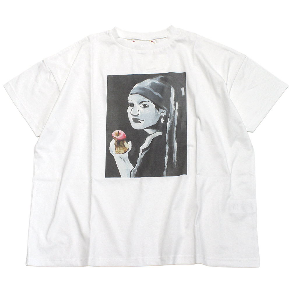 【子供服 キッズミチリコ michirico 】 Girl nibbling apple Tシャツ ホワイト