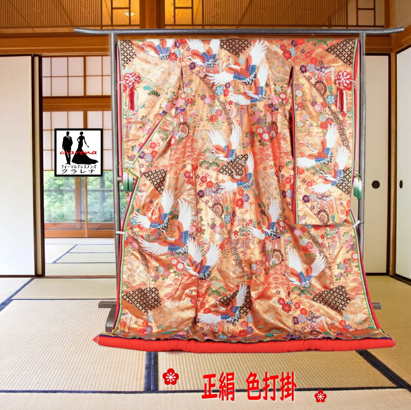 礼服と背広の食い違い ― どちらを選ぶべき？■クラレナの新聞のコラム33
