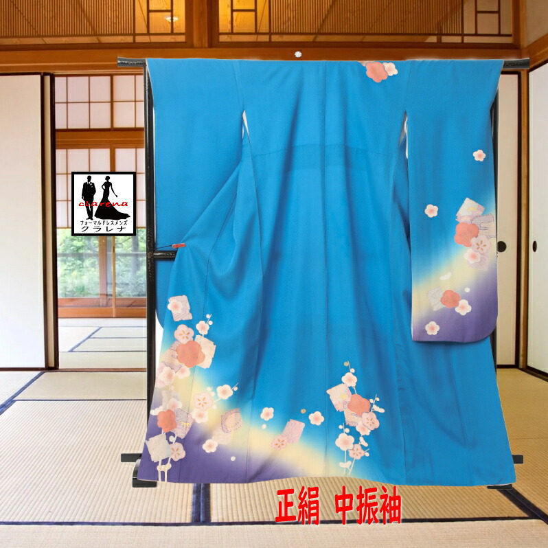 礼服と背広の食い違い ― どちらを選ぶべき？■クラレナの新聞のコラム33