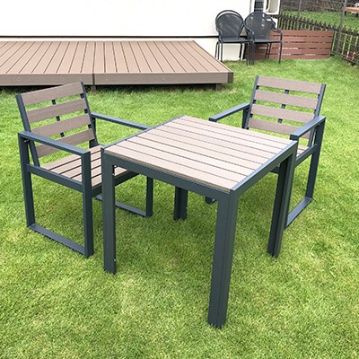 【メーカー直送】 人工木テーブル正方形 チェア2脚セット ウッド ガーデン家具 おしゃれ 庭 屋外 4524804128440|照明 おしゃれ 家具 通販 クラセル