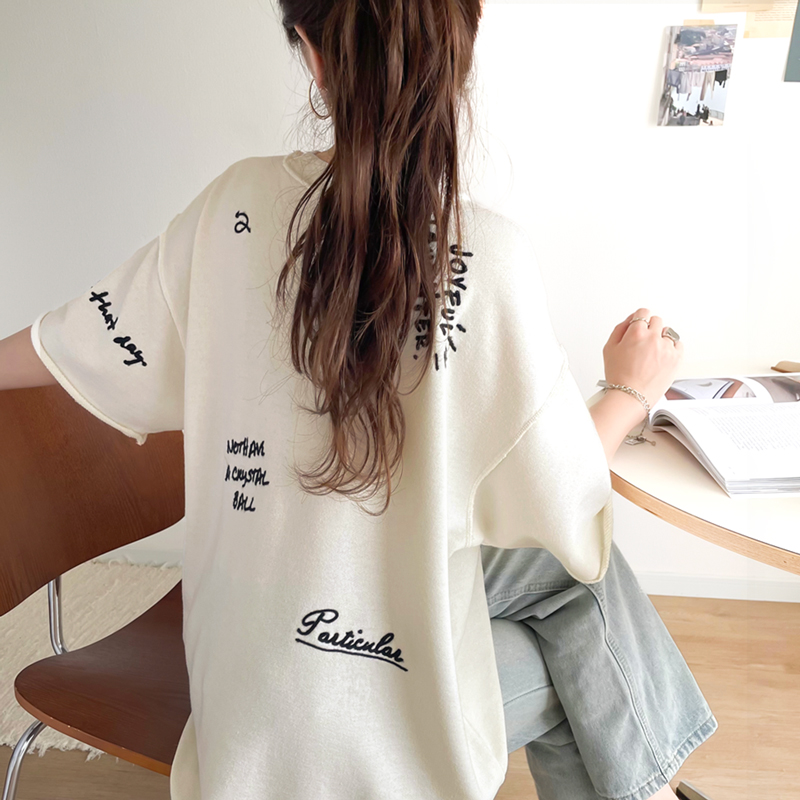 公式】アディダス adidas 返品可 BLACKPINK JISOO 着用商品