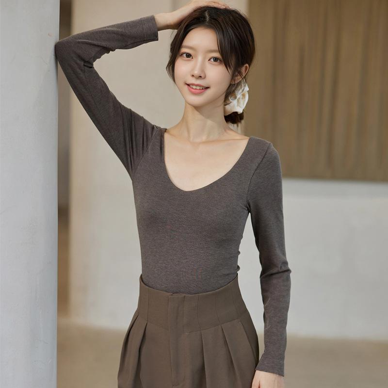 トップス レディース Vネック 薄手 あったかインナー 美雅碧 カップ付き 長袖 保温性 伸縮性 ブラック ベージュ系2