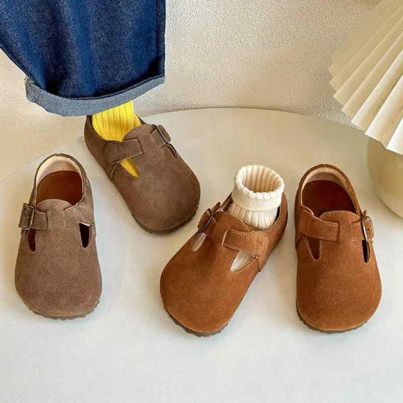 靴 子供靴 キッズ 幼児 小学生 男女兼用 春秋冬 ローファー モカシン 紐なし ゴム底 滑り止め ブラウン系 コーヒー色 かわいい 歩きやすい 通園 通学 普段使い