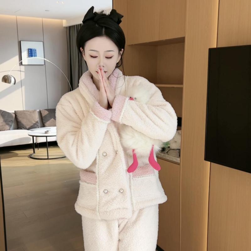 パジャマ レディース 秋冬 厚手 ルームウェア 上下セット 暖かい 珊瑚フリース 寝巻き 長袖 長ズボン 部屋着 かわいい おしゃれ リラックス ゆったり あったか 女性用