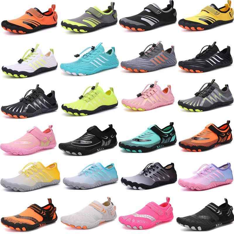 アウトドアシューズ 男女兼用 登山靴 クライミングシューズ サイクリングシューズ スポーツシューズ ビーチサンダル 室内運動 ジム フィットネス 撥水 通気性 滑り止め 4,125円
