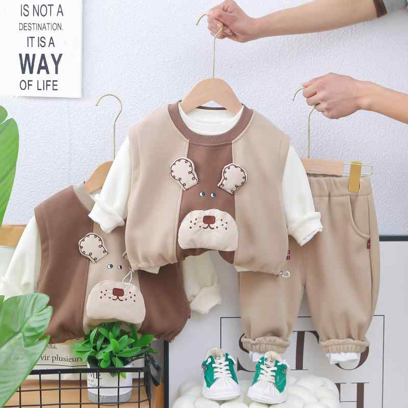 ベビー服 男の子 春秋物 上下セット 耳付きベスト付き 3点セット 綿 カートーン柄 かわいい 普段使い