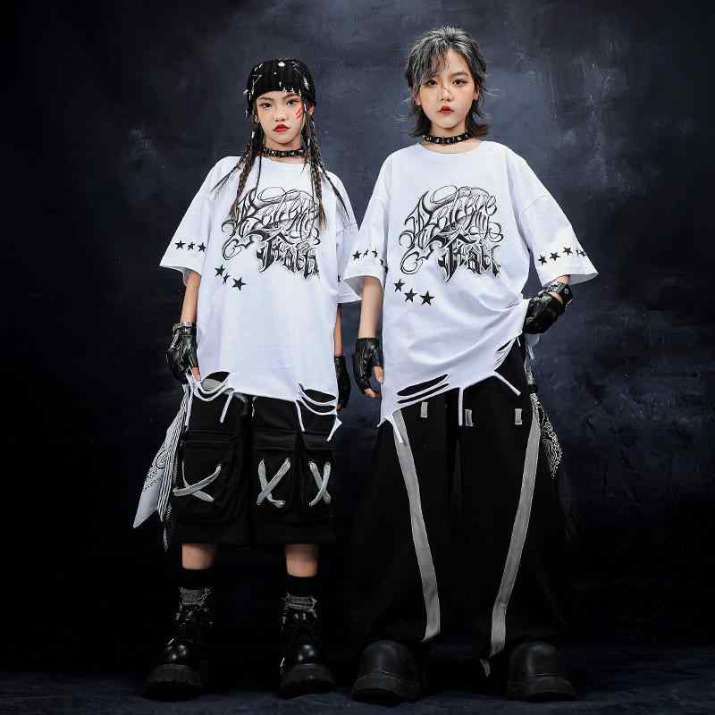 ダンス衣装 キッズ 男の子 破れ加工 半袖 トップス パンツ セットアップ 女の子 ストリート HIPHOP ダンスウェア 子供 舞台衣装 発表会 綿 こども ダンス 服 4,239円