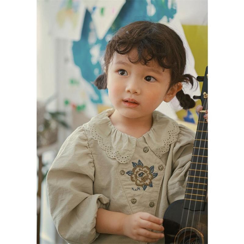 子供服 女の子 秋物 2点セットアップ 花柄刺繍 シャツ ベルボトムパンツ 韓国風 かわいい おしゃれ ガールズ ベージュ トップス ボトムス 90 100 110 120 130 140 150