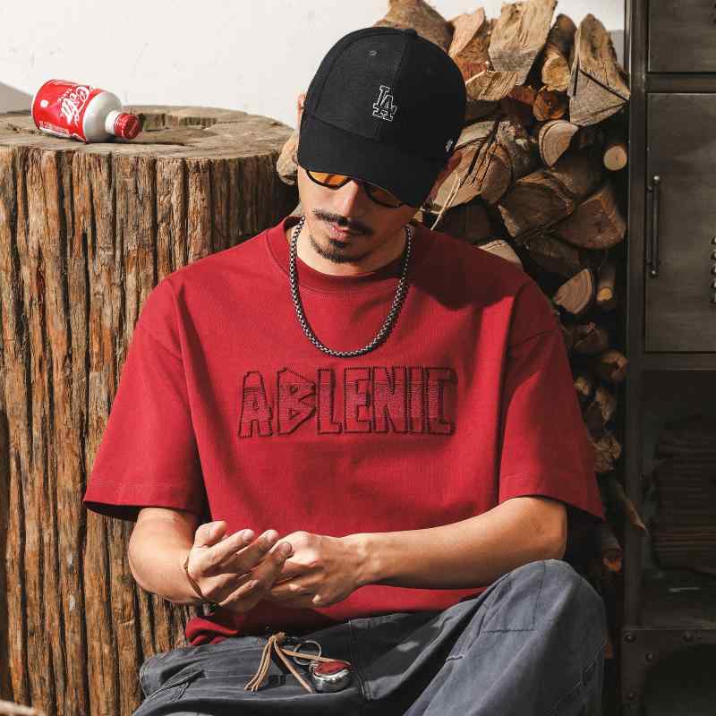 Tシャツ メンズ 男性用 アメカジ レトロ 刺繍 半袖 Tシャツ ゆったり ビッグシルエット 酒 красный 紫 黒 接触冷感