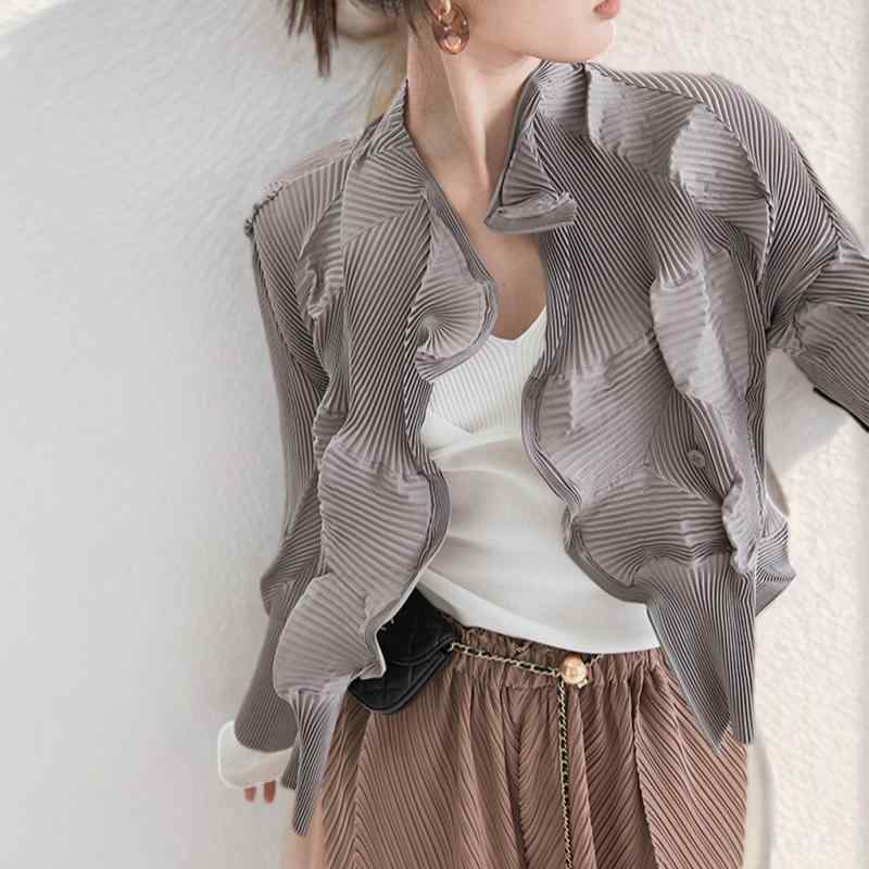 ジャケット レディース 婦人服 アウター トップス 羽織り ポリエステル 褶? ?褶 長袖 無地 ショート丈 スリム 薄手 翻? 高?感 流行 街? 潮流 ・稀・汲色 灰色 杏色 黒色