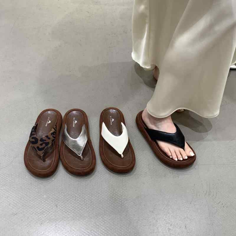サンダル レディース 厚底 ビーチサンダル ヒョウ柄 接触冷感 歩きやすい ビーサン 痛くない かわいい 旅行 リゾート ラウンドトゥ 黒 銀色 春夏