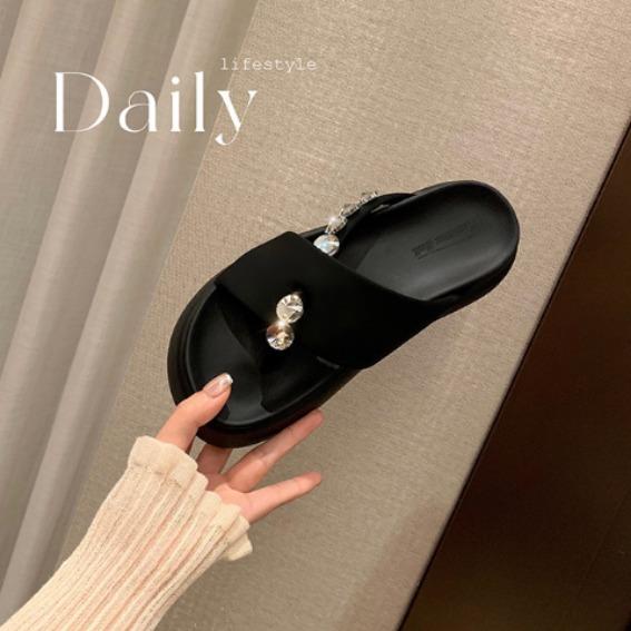サンダル レディース 厚底 水晶 ビジュー ビーチ サンダル ラウンドトゥ 布地 軽量 聚・届? 黒 白 35 36 37 38 39