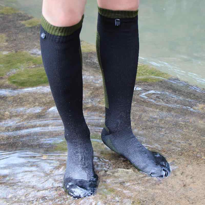 靴下 アウトドア 防水 登山用 男性用 女性用 速乾性 スキー キャンプ トレッキング 透湿性 暖かい 黒 緑 赤 黄色 S M L サイズ