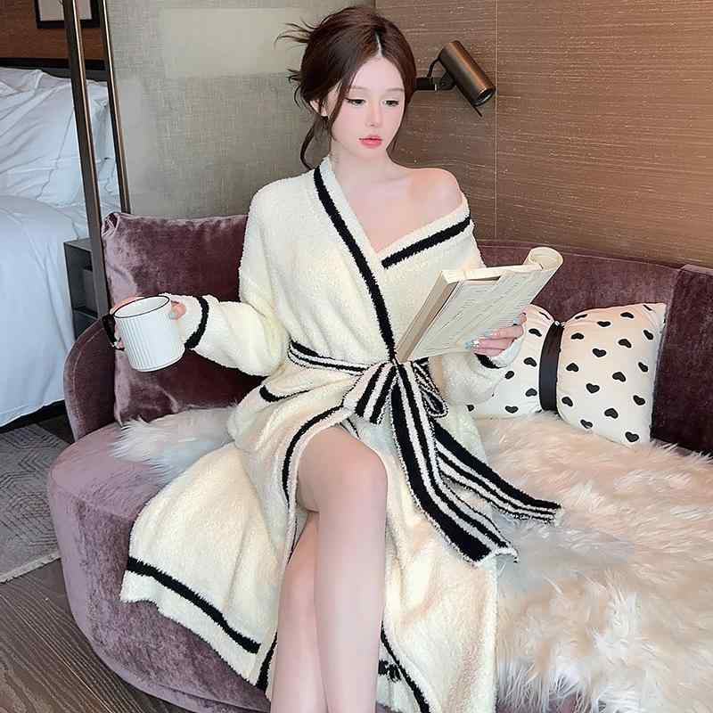 お部屋お召しもの レディース 秋冬 長袖 朦々たる 生あたたかい パジャマ 寝巻き お部屋着 Ｖのど首 ポリエステル 無地 白いこと 黒いこと 伸び伸びする 好いたらしい2