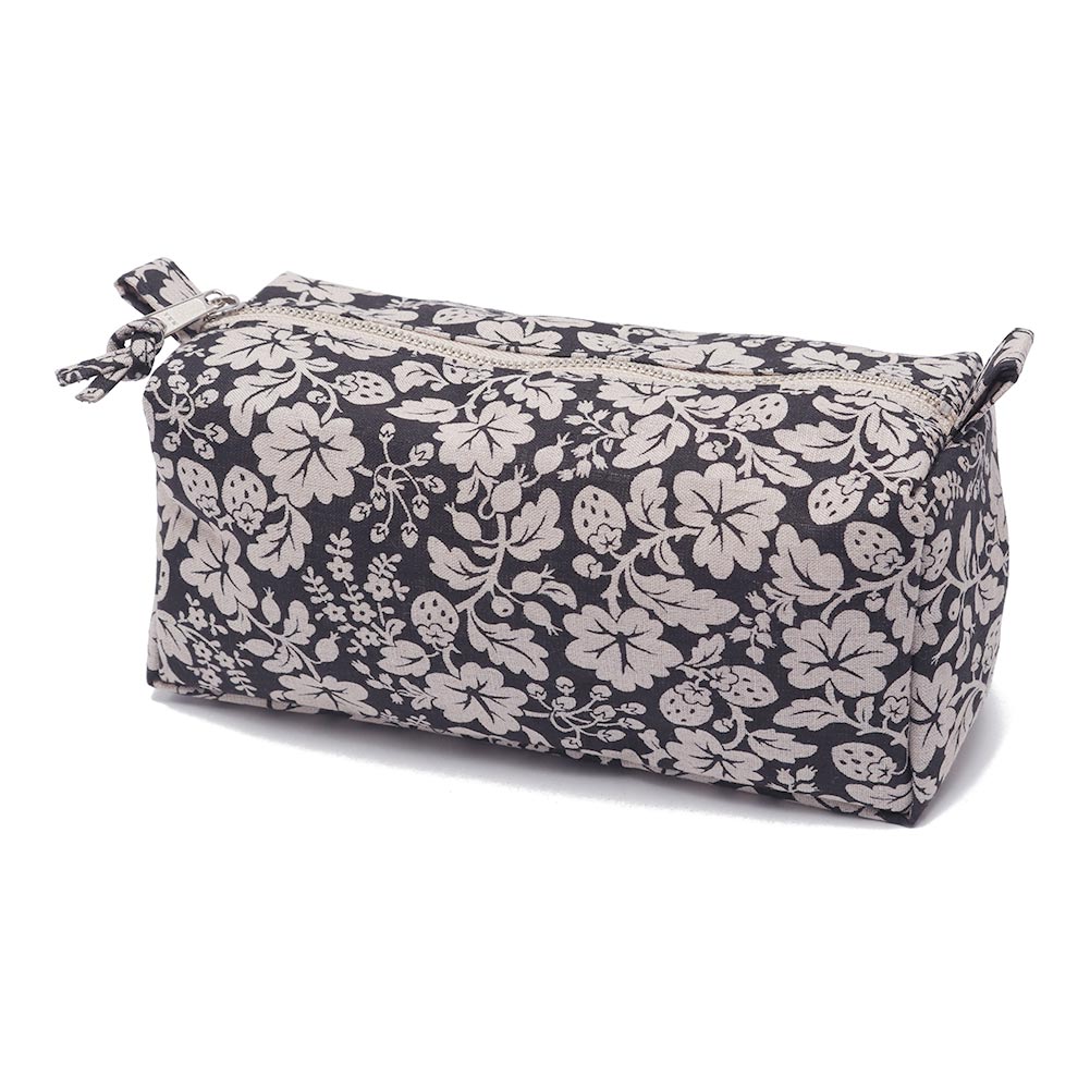 R&D.M.Co- アールアンドディーエムコー WILD BERRY POUCH NO.6645