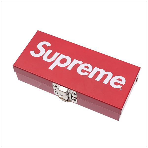 supreme small box 6 panel