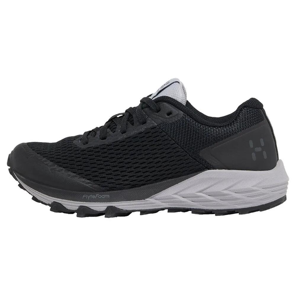 ホグロフス L.I.M テンポ トレイル ロー ハイキング シューズ レディース （ True Black / Concrete ） | HAGLOFS L.I.M Tempo Trail Low hiking shoes Women [t]｜クライムスワールド 店 18,550円
