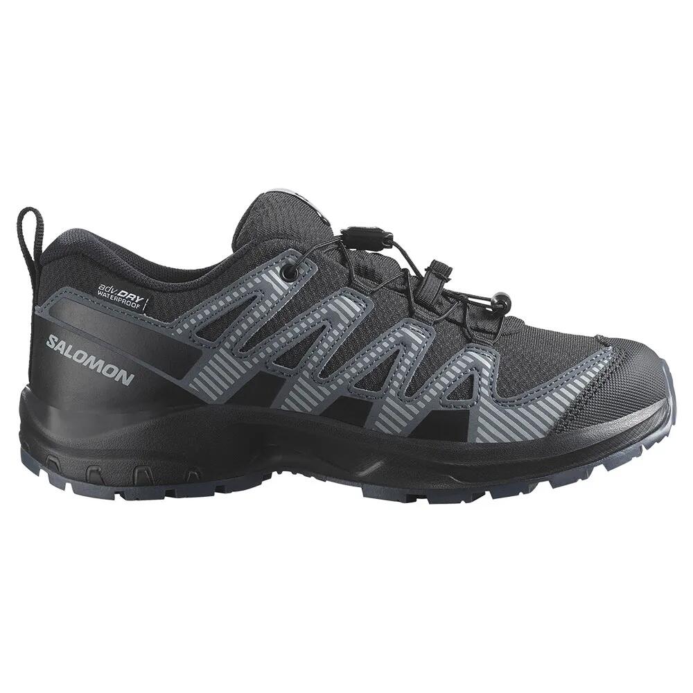 サロモン XA プロ V8 WP ジュニア ハイキング シューズ （ Black/Turbulence/Quarry ） | SALOMON XA Pro V8 WP Junior hiking shoes [t]