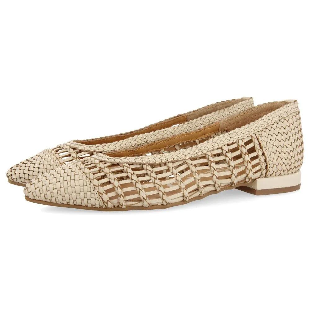 ジオセッポ サガダ バレエパンプス レディース （ Off White ） | GIOSEPPO Sagada ballet pumps Women [t]｜クライムスワールド 店
