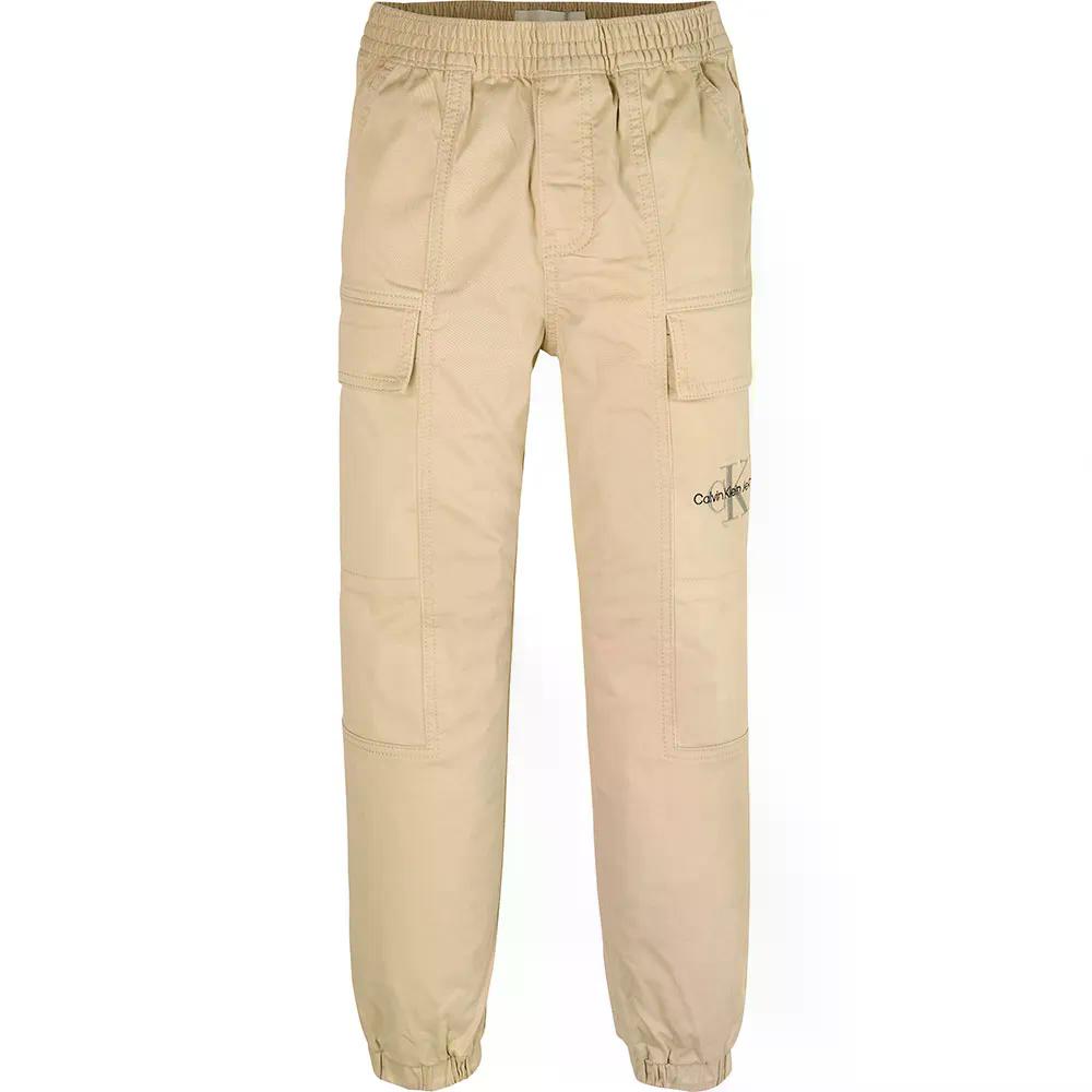 カルバン クライン ジーンズ エッセンシャル ボーイズ カーゴ パンツ （ Safari ） | CALVIN KLEIN JEANS Essential Boys cargo pants [t]｜クライムスワールド 店 9,800円